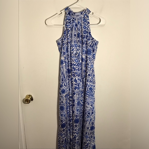 Ann Taylor Dresses & Skirts - Ann Taylor petite dress S/P